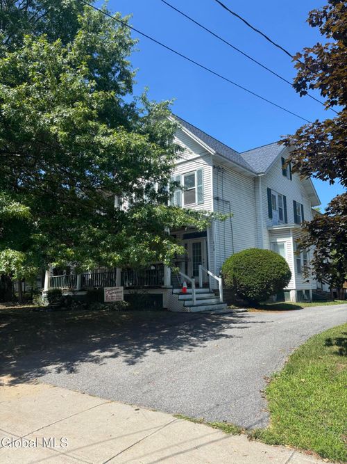 2-174 Main St, Altamont, NY, 12009-7715 | Card Image