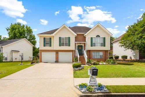 8107 Birch Walk Dr, Riverdale, GA, 30274-7114 | Card Image