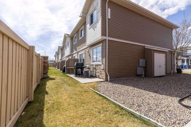 8 - 205 Silkstone Rd W, Townhouse with 3 bedrooms, 2 bathrooms and 2 parking in Lethbridge AB | Image 37