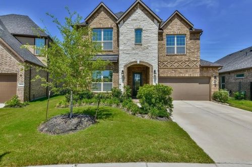 4954 Thunder Creek Ln, Sugar Land, TX, 77479-4889 | Card Image