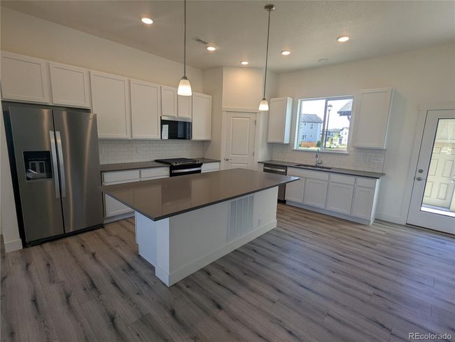 6109 Zebulon Pl, House other with 3 bedrooms, 3 bathrooms and 2 parking in Timnath CO | Image 10