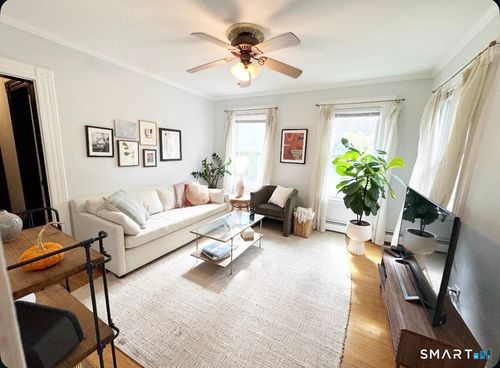 2-73 Lawrence St, New Haven, CT, 06511-2647 | Card Image