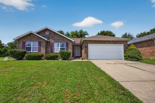 709 S Hazelnut Avenue, Springfield, MO, 65802 | Card Image