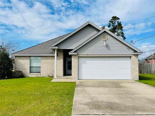 5260 Westgate Ln, Lumberton, TX, 77657-1113 | Card Image