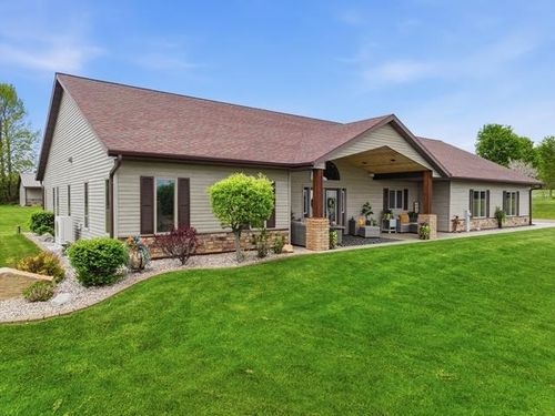 210277 Heartland Hills Rd, STRATFORD, WI, 54484-4251 | Card Image
