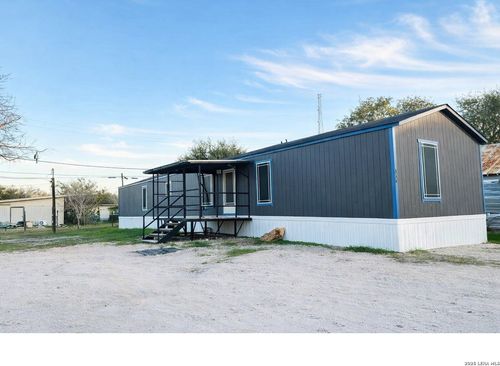 316 Simmons Ave, Agua Dulce, TX, 78330 | Card Image