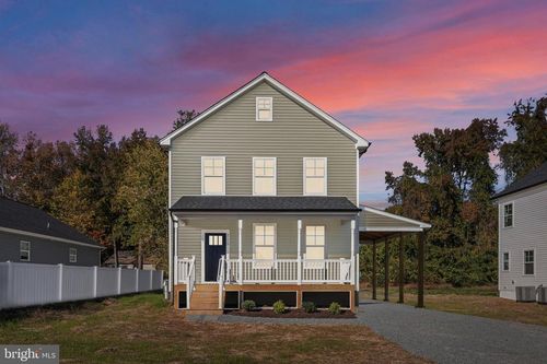 715 Lakeview Dr, COLONIAL BEACH, VA, 22443-3416 | Card Image