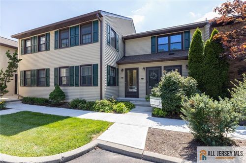 09-50 Prospect St, Metuchen, NJ, 08840-2248 | Card Image