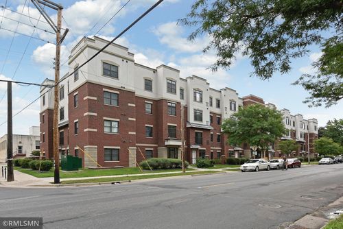 unit-103-619 8th St Se, Minneapolis, MN, 55414-1180 | Card Image