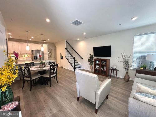 611-9402 James Macgowan Ln, OWINGS MILLS, MD, 21117-5921 | Card Image