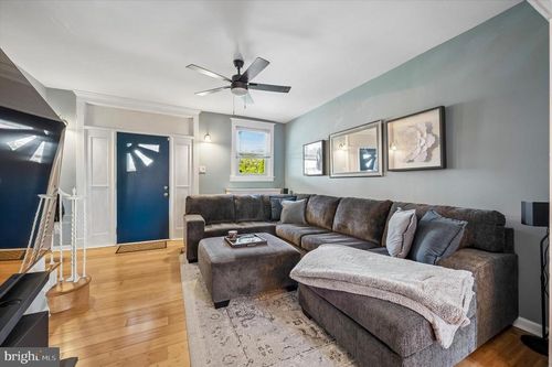 873 Granite St, PHILADELPHIA, PA, 19124-1728 | Card Image