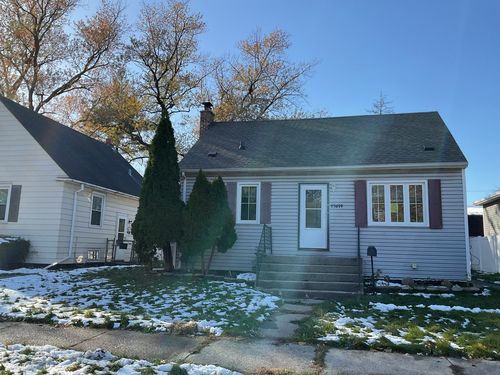 17614 Community St, Lansing, IL, 60438-2015 | Card Image