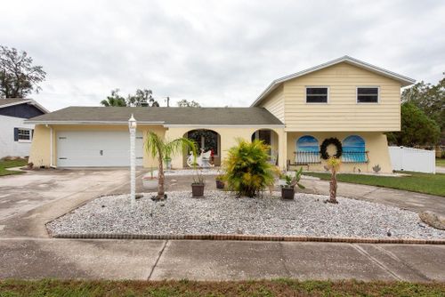 813 Kingswood Place, Brandon, FL, 33511 | Card Image