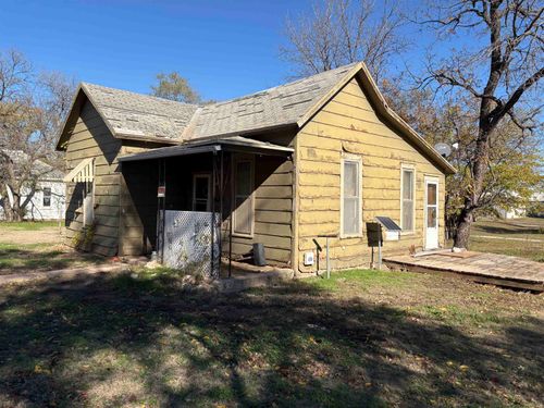 208 N Chisholm St, Caldwell, KS, 67022-1526 | Card Image