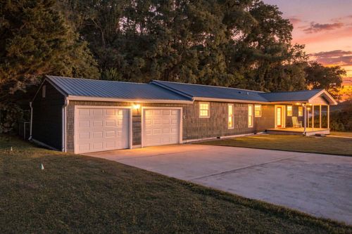 5 E Wotring St, Rossville, GA, 30741-2324 | Card Image