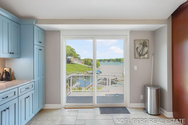 35-web-or-mls-16093-harbor-point-dr | Image 15