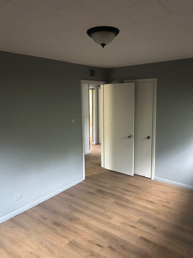 14723 Michigan Ave, House other with 2 bedrooms, 1 bathrooms and 2 parking in Dolton IL | Image 6