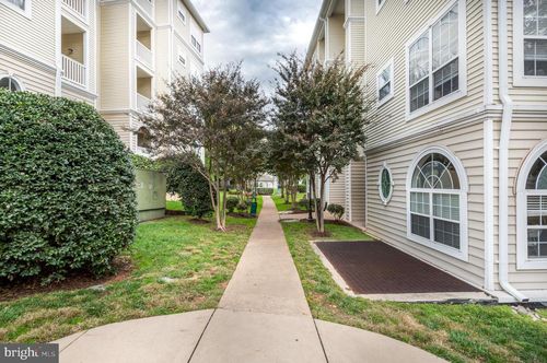 4419-4551 Strutfield Ln, ALEXANDRIA, VA, 22311-4989 | Card Image