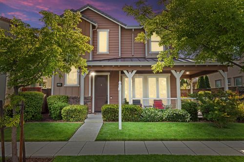 1120 S Shields Ave, Mountain House, CA, 95391-1384 | Card Image