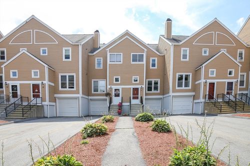64-64 Camelot Dr, Worcester, MA, 01602-1354 | Card Image