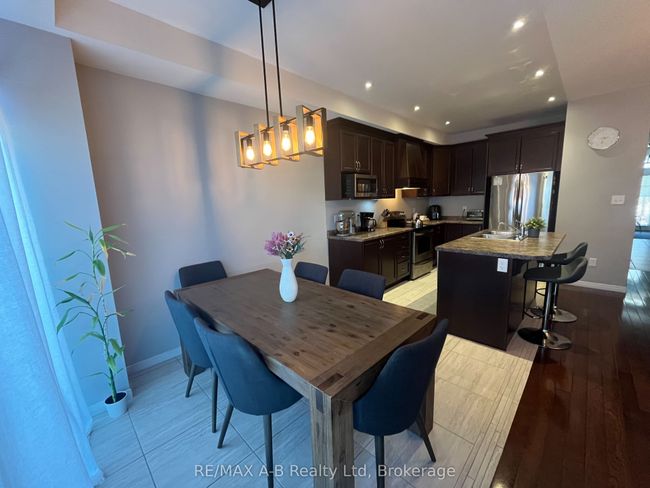19 - 19 Valleyside Lane, Condo with 3 bedrooms, 3 bathrooms and 1 parking in Dundas ON | Image 10