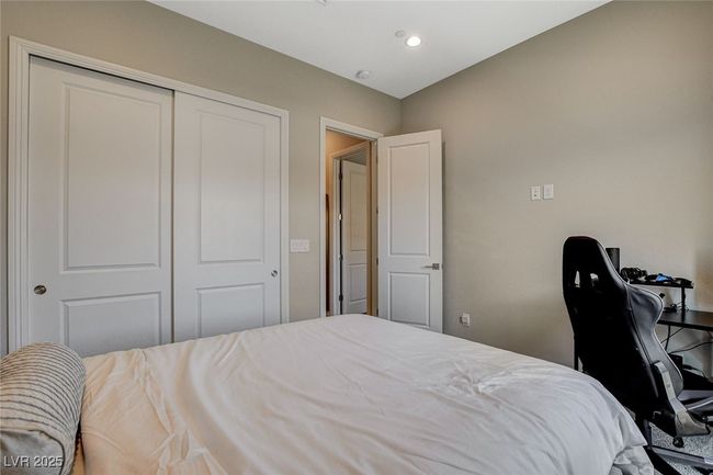 UNIT-1069 - 11280 Granite Ridge Dr, Condo with 4 bedrooms, 5 bathrooms and null parking in Las Vegas NV | Image 31