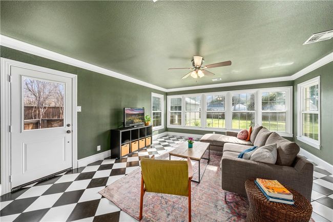 3218 Cumberland Ave, House other with 3 bedrooms, 2 bathrooms and 2 parking in Waco TX | Image 36