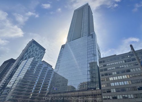 4112-488 University Ave, Toronto, ON, M5G0C1 | Card Image