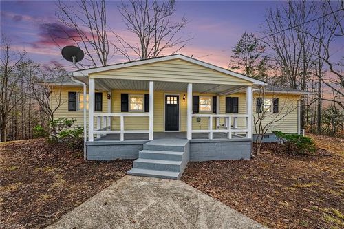 7545 Tucker Rd, Walnut Cove, NC, 27052-9517 | Card Image