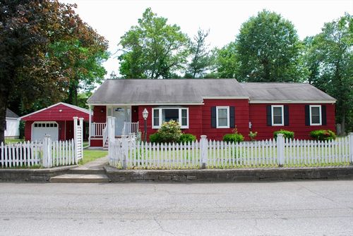 5 Leedburg St, North Chelmsford, MA, 01863-1625 | Card Image