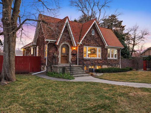 2010 E 2100 S, Salt Lake City, UT, 84109-1127 | Card Image