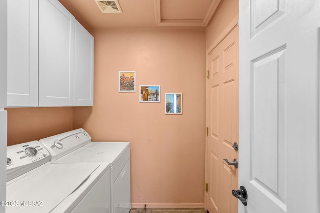 Laundry | Image 25
