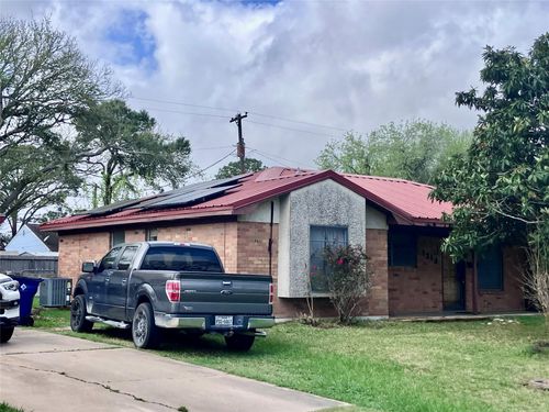 1313 N Noble Rd, Texas City, TX, 77591-2309 | Card Image