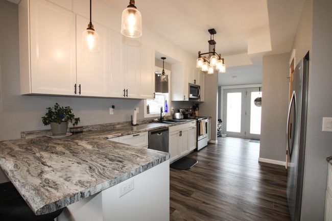 Kitchen | Image 19