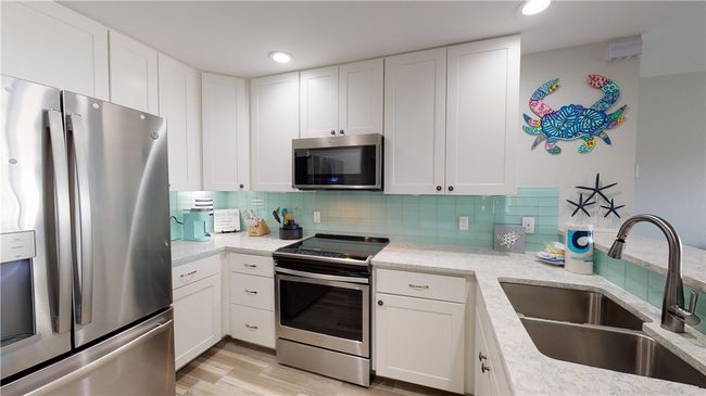 APT-201 - 4901 State Highway 361, Condo with 2 bedrooms, 2 bathrooms and null parking in Port Aransas TX | Image 17