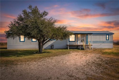 4708 County Road 95, Robstown, TX, 78380-5257 | Card Image