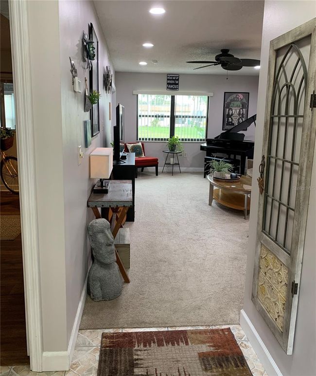 1609 Mission Hills Boulevard, For Sale in Clearwater Zoocasa