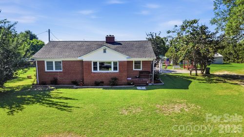 1821 Overbrook Rd, Kershaw, SC, 29067-8614 | Card Image