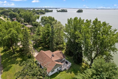 N8283 N Mckinley Beach Rd, Beaver Dam, WI, 53916-9756 | Card Image