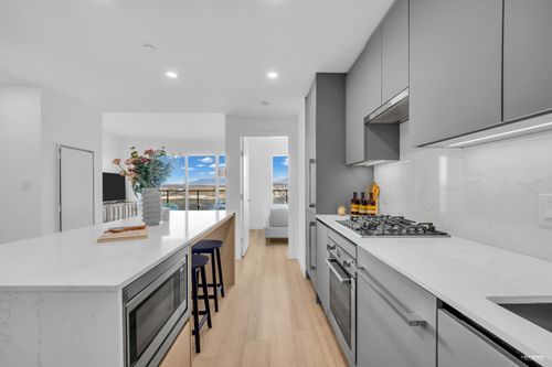 1301-5593 No. 3 Rd, Richmond, BC, V6X0X6 | Card Image