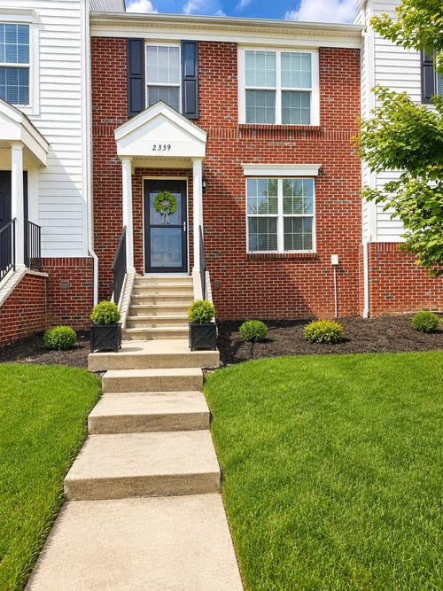 2359 Aristocracy Cir, Lexington, KY, 40509-8584 | Card Image