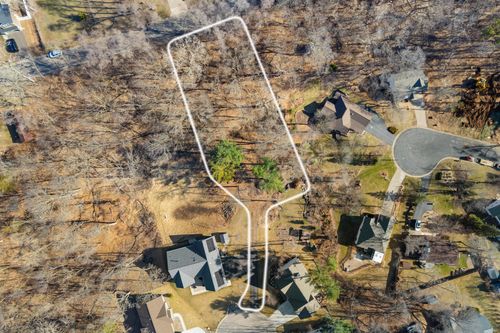 888 Bluebird Ct N, Hudson, WI, 54016-1298 | Card Image