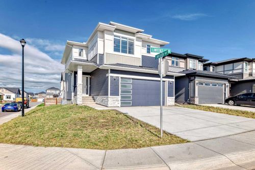 99 Lawrence Green Se, Airdrie, AB, T4A3M8 | Card Image