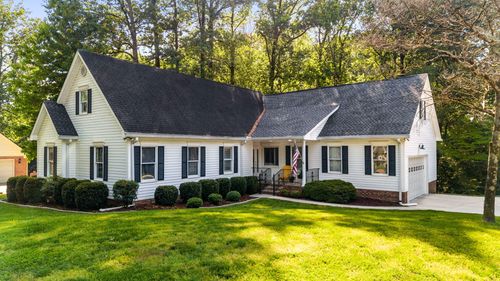 2013 Woodchase Way Ne, Cleveland, TN, 37311-1462 | Card Image