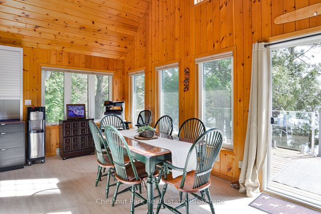 1037 Fire Route 20 G, House other with 4 bedrooms, 3 bathrooms and 5 parking in Gravenhurst ON | Image 8