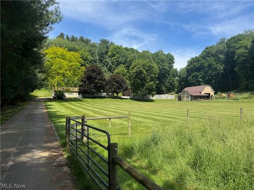 10199 Malibu Road Ne, Minerva, OH, 44657 | Card Image