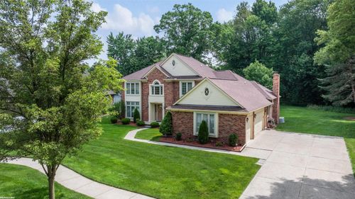 42150 Margaret Dr, Clinton Township, MI, 48038-2183 | Card Image