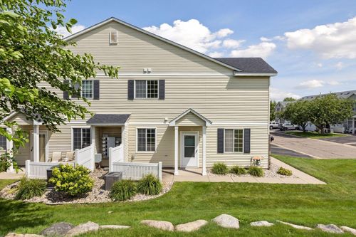 1828 Mockingbird Ave, Shakopee, MN, 55379-4367 | Card Image