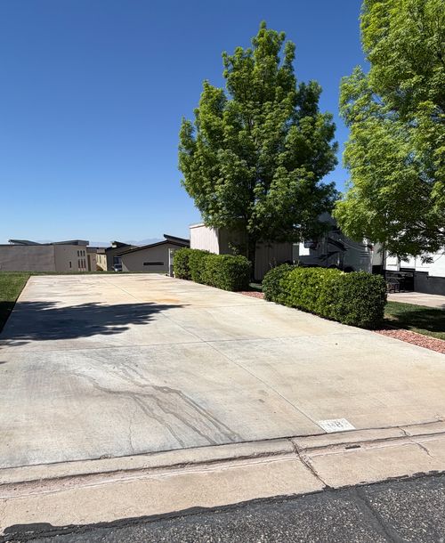 98 Lava Rd, Hurricane, UT, 84737-3466 | Card Image