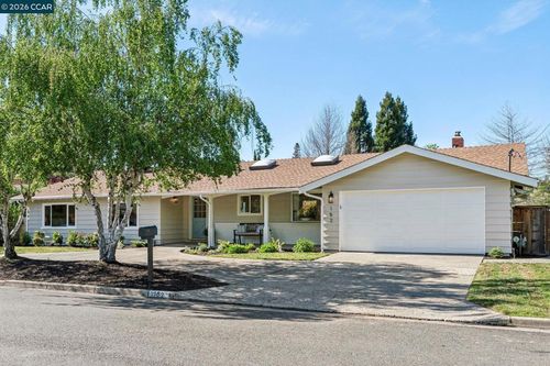 152 Tharp Dr, Moraga, CA, 94556-2523 | Card Image
